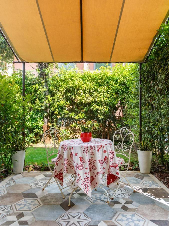 Villa Diletta B&B Forte dei Marmi Exterior photo